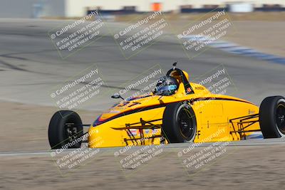 media/Oct-30-2022-CalClub SCCA (Sun) [[310aff4a96]]/Race Group 1/Race (Grapevine)/